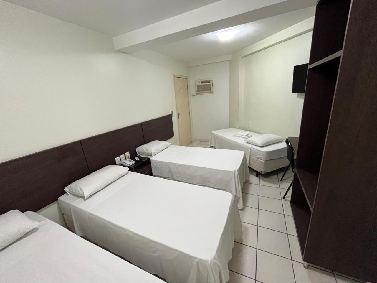 Rametta Hotel Montes Claros Exterior photo