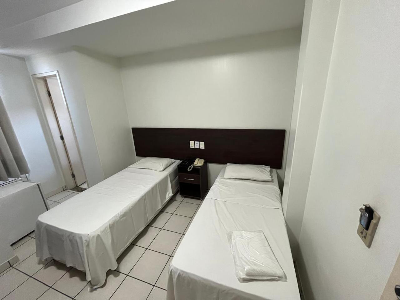 Rametta Hotel Montes Claros Exterior photo